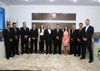 POSSE: Vereadores eleitos são empossados. Vereador Valdecir Duarte Azeredo é eleito presidente gestão 2025